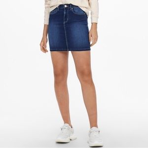 Silver Jeans Blue Denim Short Mini Jean Skirt Size 30